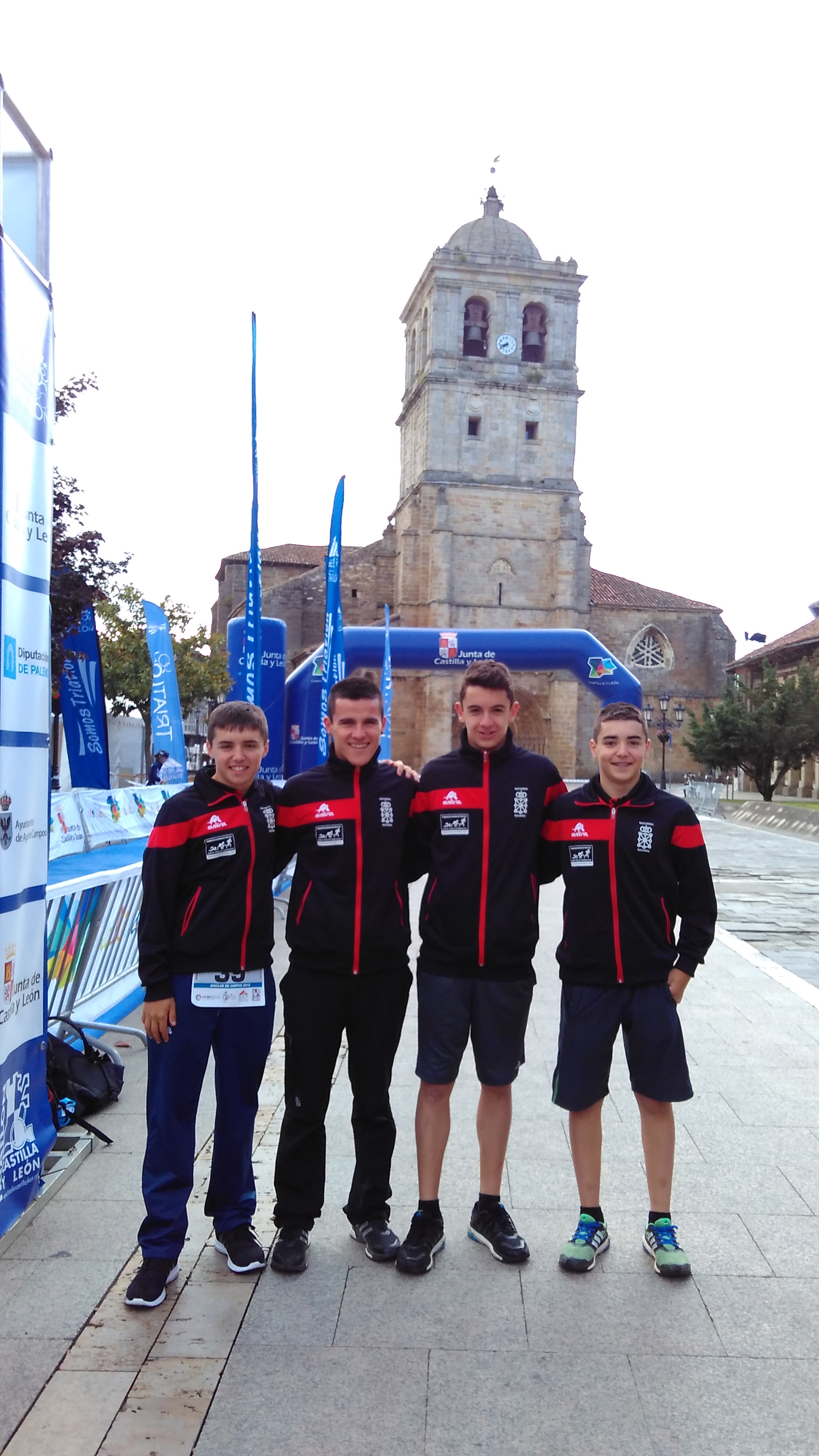 Décimo puesto para la selección navarra en el Campeonato de España de Triatlón en Edad Escolar